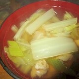白菜と豚肉葱塩スープ